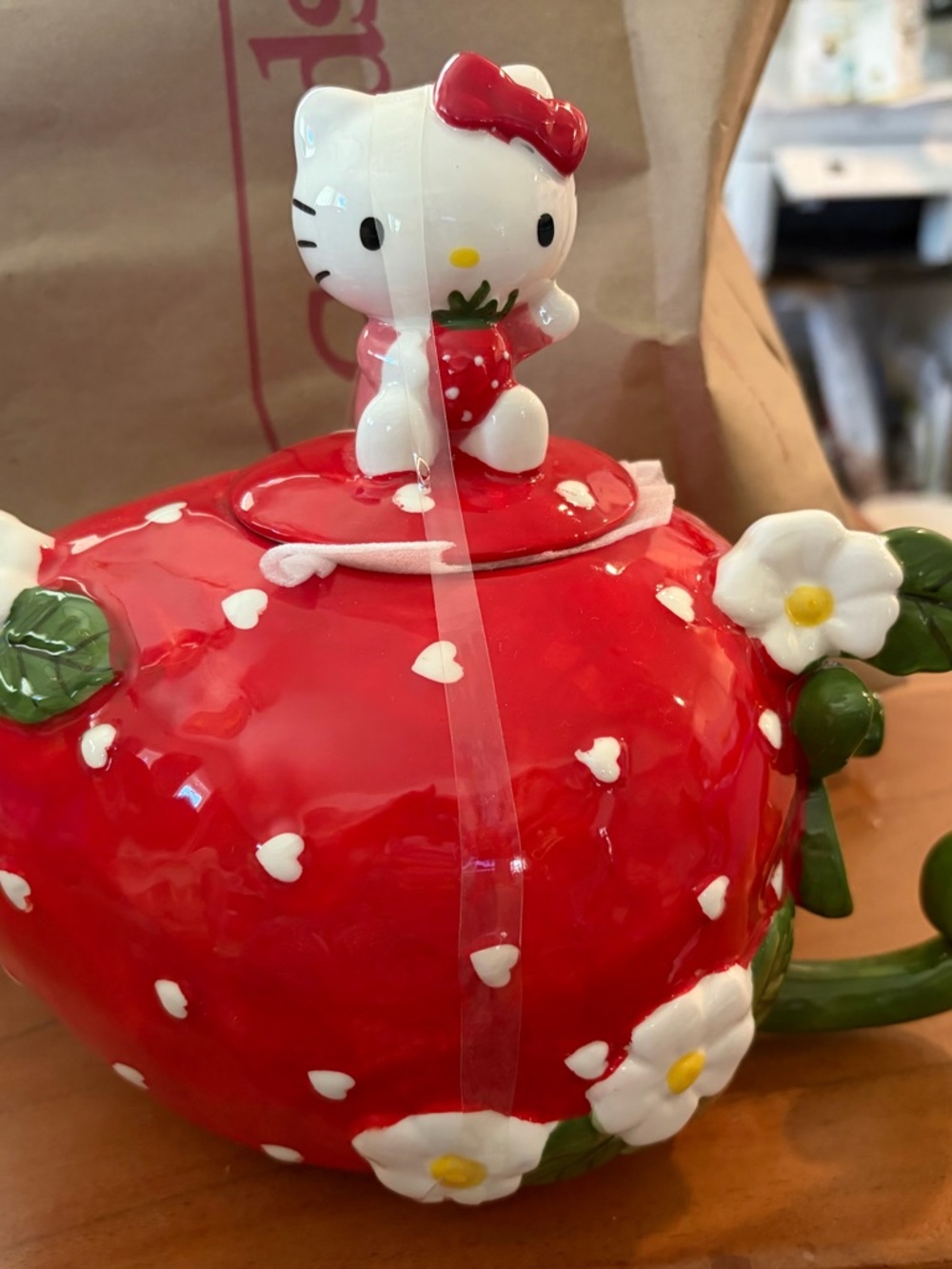 Blue Sky Red Strawberry-Style Hello Kitty Ceramic Teapot